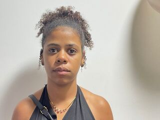 shower cam EmaVallerin