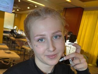 live sex video EmelinaKrider