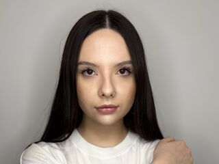 kinky video chat performer EmikoTriana