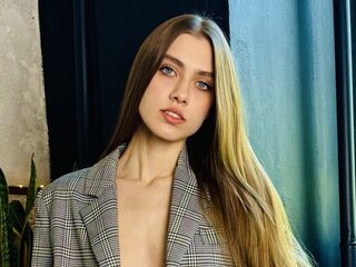 beautiful girl webcam EmilyMontgomery