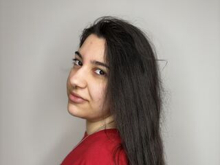 naughty camgirl masturbating with vibrator FlorettaDienes