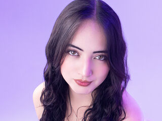 free webcam chat room GabbieCarter