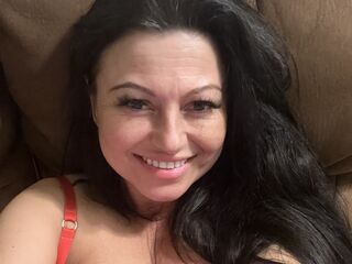 live chatroom HaileyHavens