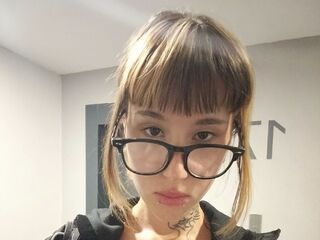 fingering cam girl picture HallieAblin