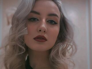 beautiful camgirl HanaBoysel