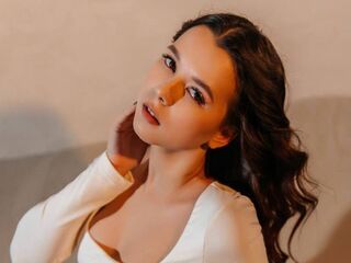 camgirl spreading pussy HannahMon