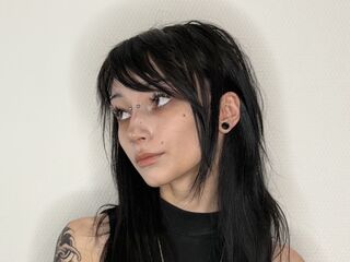hot naked webcam girl IzettaBishel