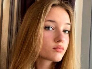 nude camgirl photo JaniJarema