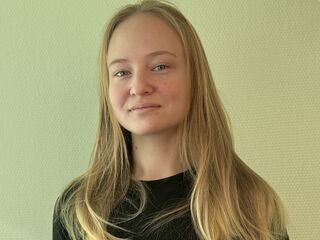 cam chat JeniferFerrarini