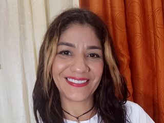 camgirl live sex KendraAmar