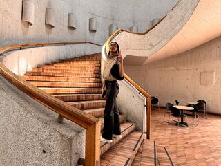 free adultcam LauraSnok