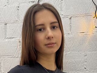 fingering camgirl picture LaurynTinkle