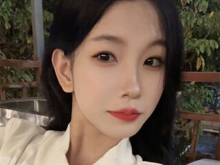 hot girl webcam picture LianaWuy