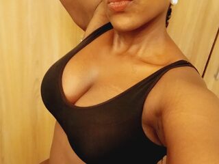 bedroom livesex LindaeBrown