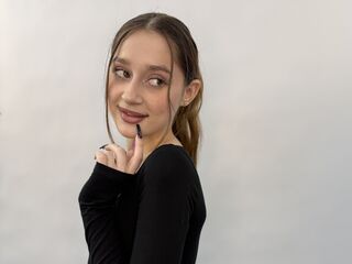 camslut spreading pussy LindsayErhart