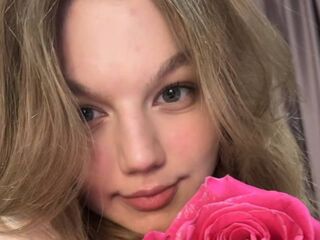 bedroom live webcam LinnGrimshaw