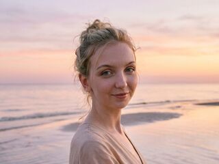 camgirl live porn LivMarquardt