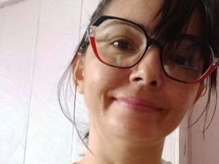 beautiful girl webcam LuizaHots