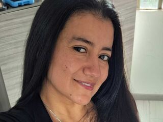 webcamgirl MariaThomp