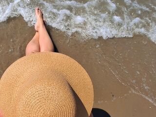 live webcam girl MayaTai