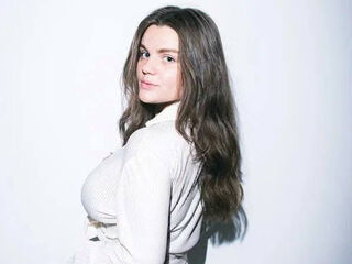 cam girl showing pussy MelaniMell