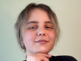 shower sex webcam MichaeleBendall