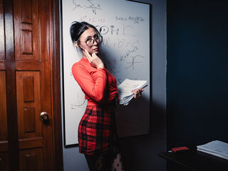 cam bitch MillyFernandez