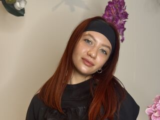 cam chatroom MonaDobin