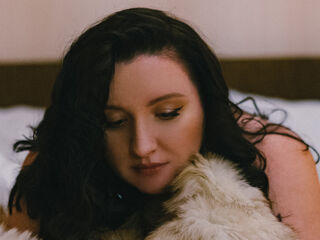 show live MonicaBare