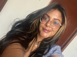 cam girl masturbating with vibrator NathSaints