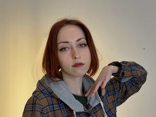 cam girl masturbating with sextoy PameliaFavreau