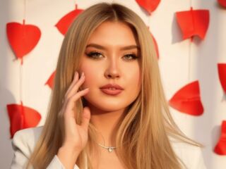 kinky webcam picture RaisaMihaila