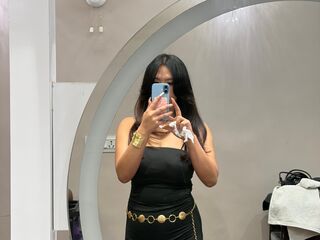 live webcam performer SaraMehta