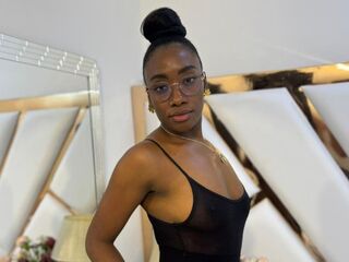 cam slut chat room SelenaRoas