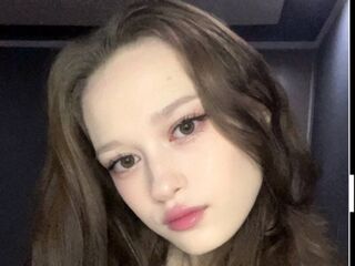 chatroom web cam ShariCasbeer