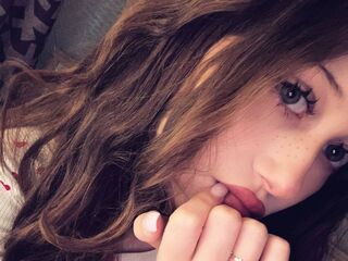 chatrubate cam girl picture SimonaHaley