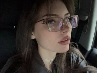 webcamgirl chatroom SisMiora