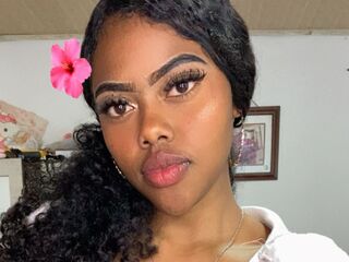 naughty camgirl masturbating with vibrator SofiKaleth