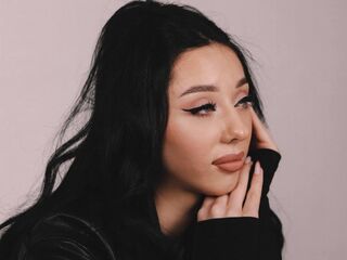 camgirl masturbating with dildo SoledadZale