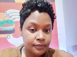 camwhore shaved pussy SylerRay