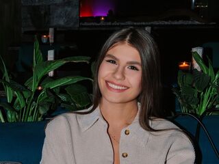 free chat room TiaBeumer