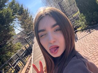webcam bitch chatroom ValarieZohn