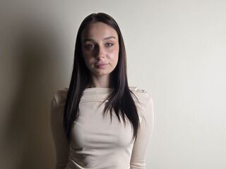 free webcam chatroom VikiFarag