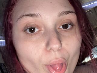 topless cam girl aaxys